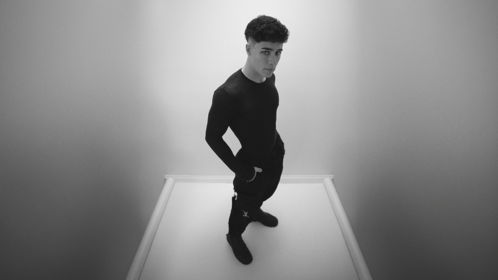 Sean Higgins, full length